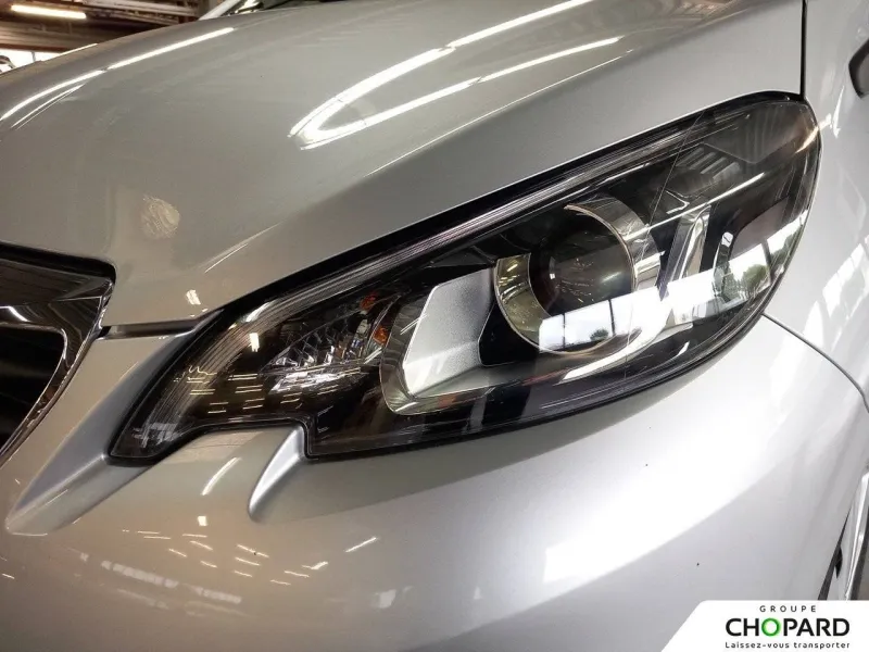 Image secondaire du véhicule 26