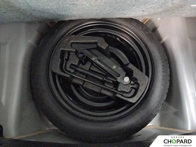 Image secondaire du véhicule 28