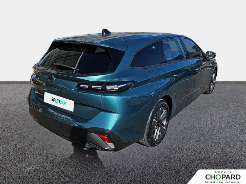 Image secondaire du véhicule 4