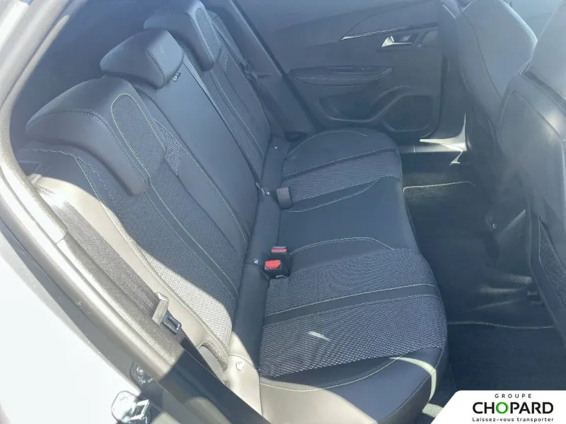 Image secondaire du véhicule 21