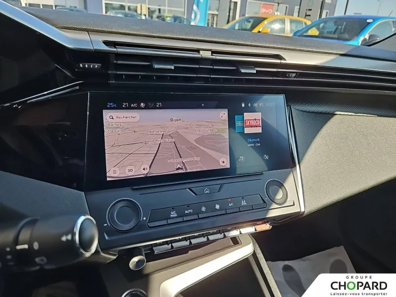 Image secondaire du véhicule 15