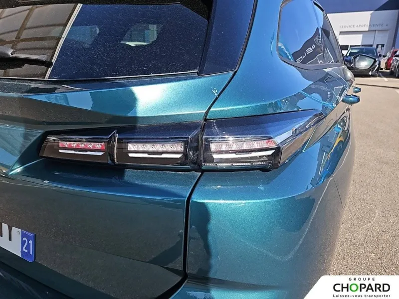 Image secondaire du véhicule 24