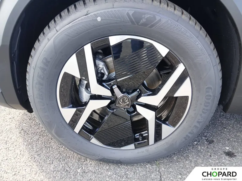 Image secondaire du véhicule 22