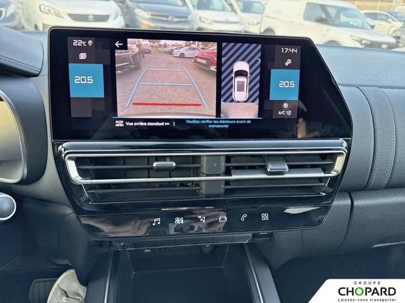 Image secondaire du véhicule 14