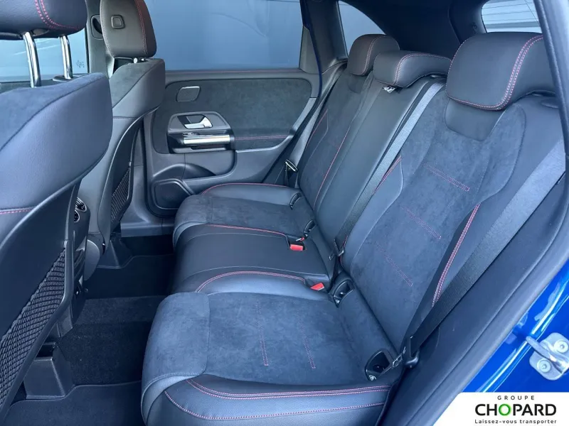 Image secondaire du véhicule 19