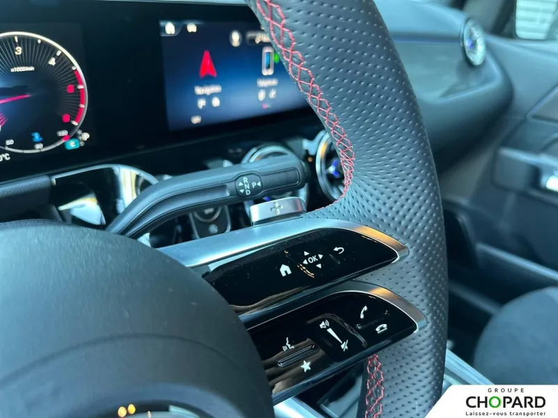 Image secondaire du véhicule 23