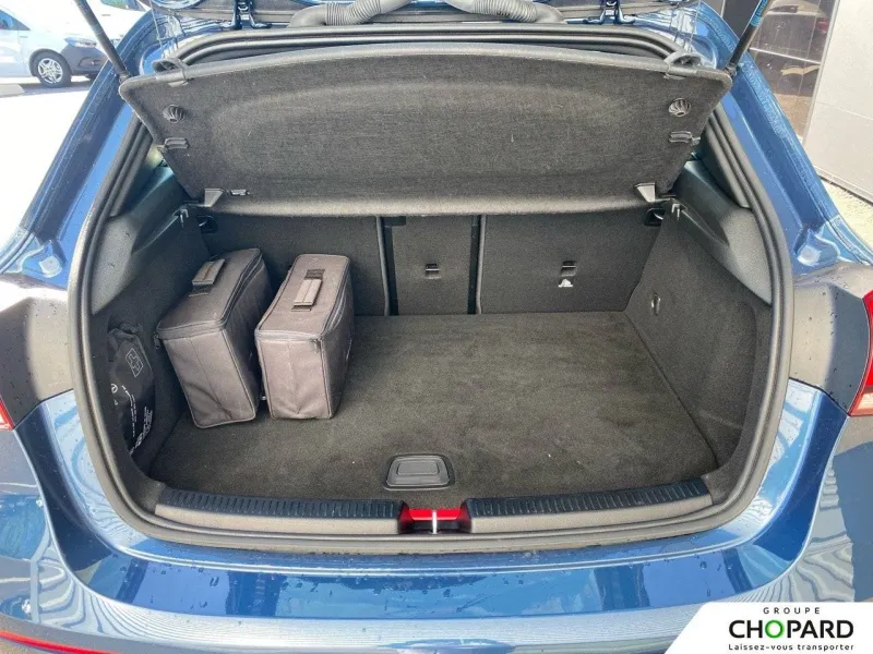 Image secondaire du véhicule 9