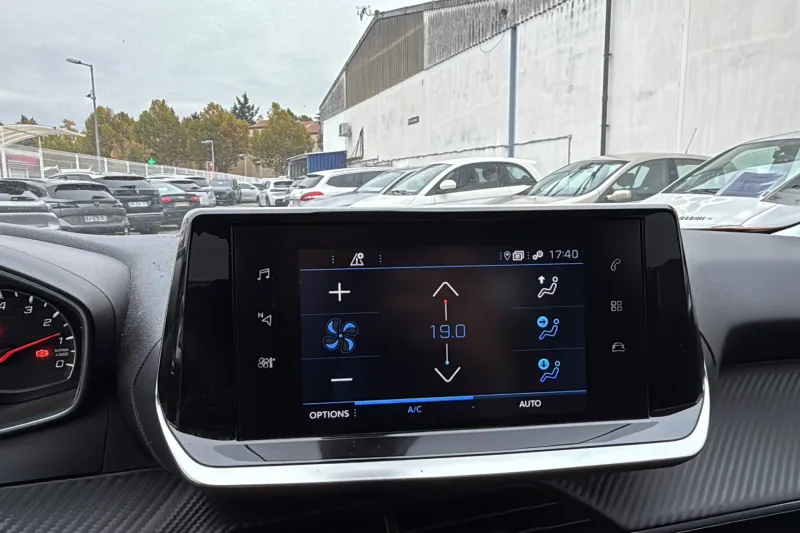 Image secondaire du véhicule 16