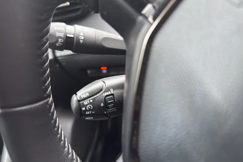 Image secondaire du véhicule 23