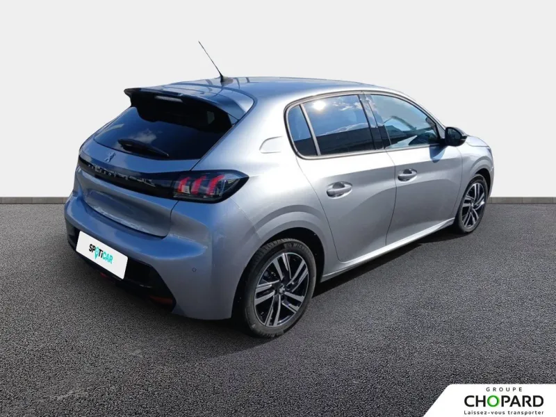 Image secondaire du véhicule 4