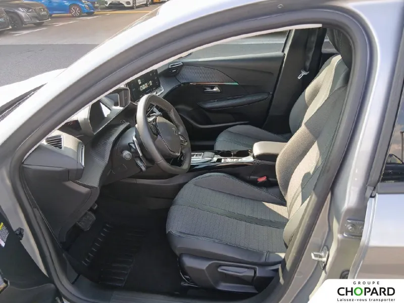 Image secondaire du véhicule 12