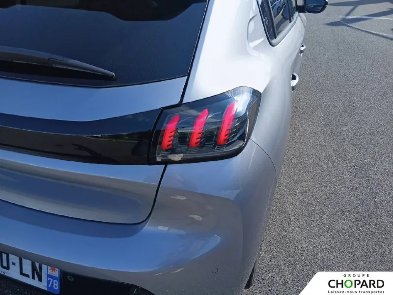 Image secondaire du véhicule 24