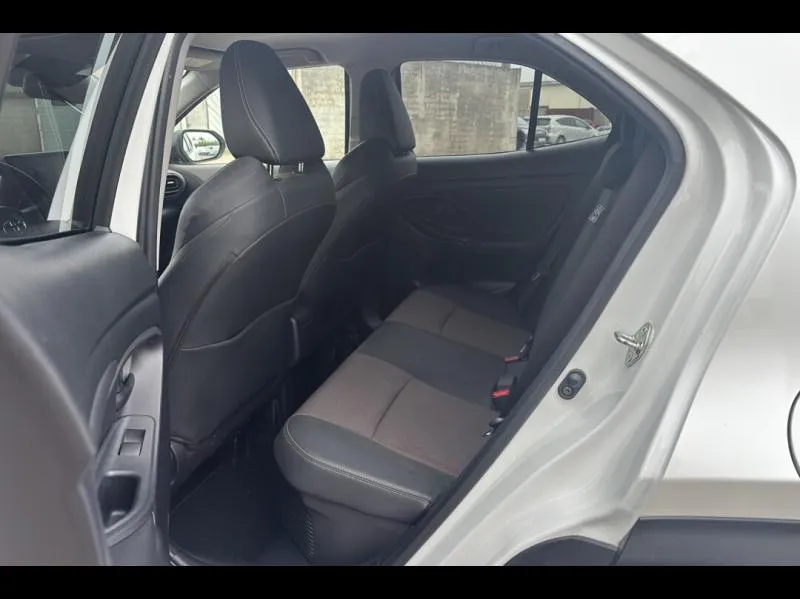 Image secondaire du véhicule 12