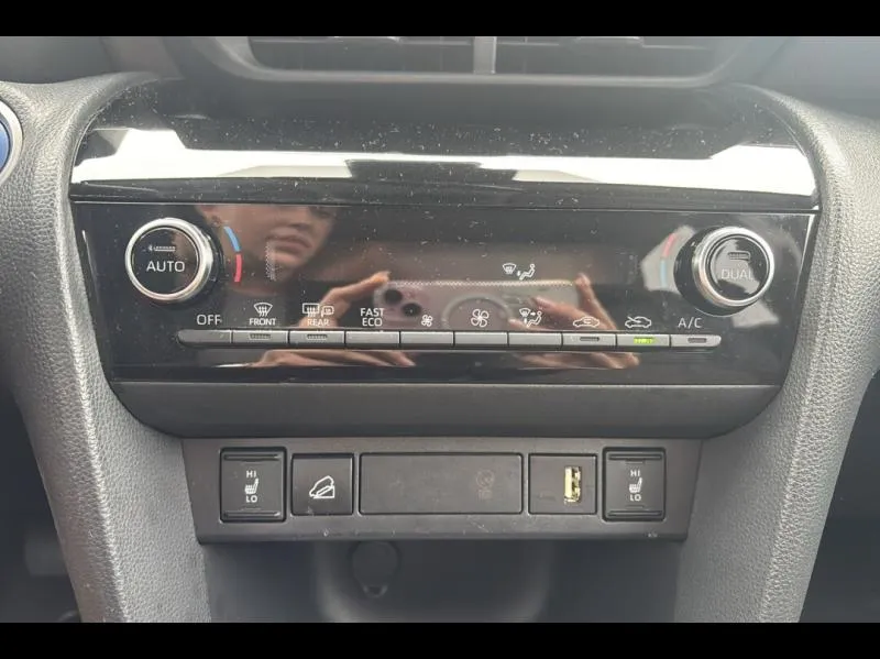 Image secondaire du véhicule 21