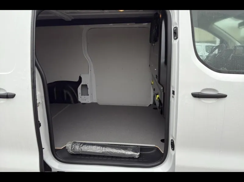 Image secondaire du véhicule 12