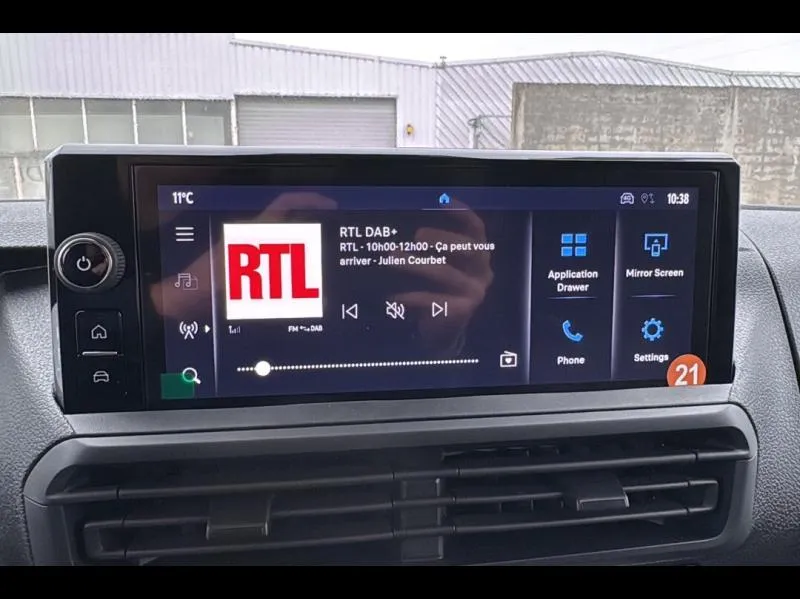 Image secondaire du véhicule 18