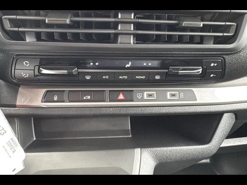 Image secondaire du véhicule 20