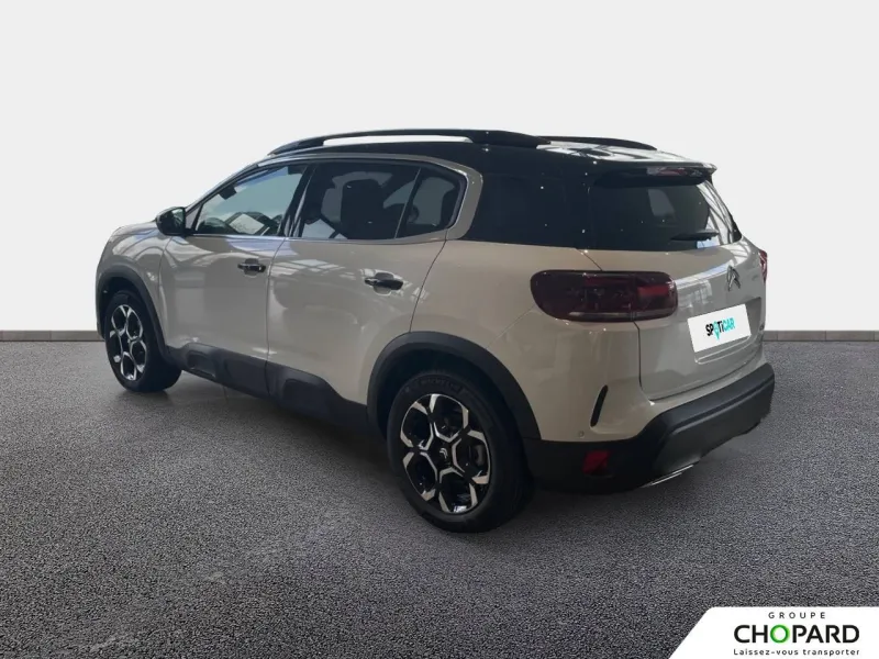 Image secondaire du véhicule 8