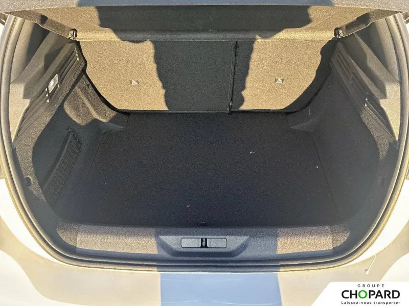 Image secondaire du véhicule 9