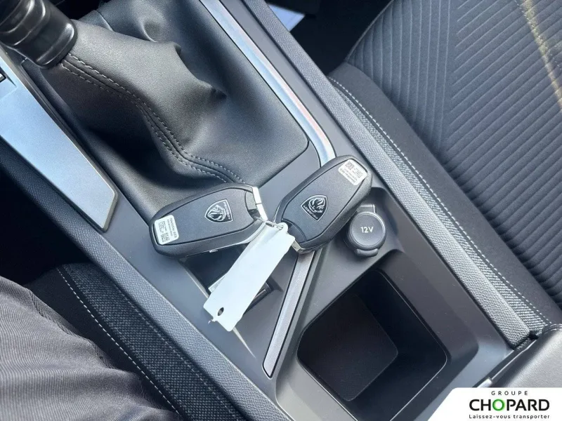 Image secondaire du véhicule 22