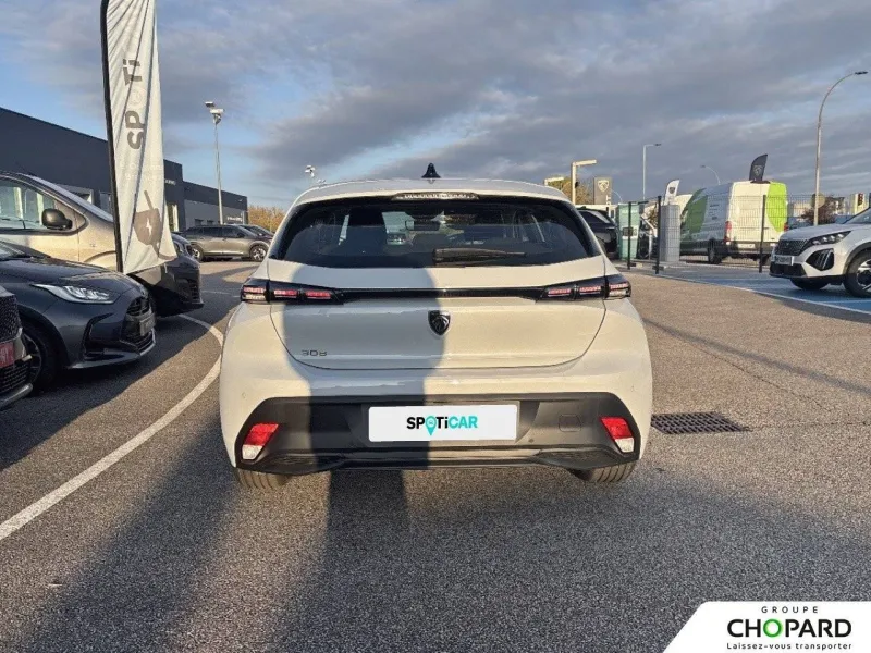 Image secondaire du véhicule 32