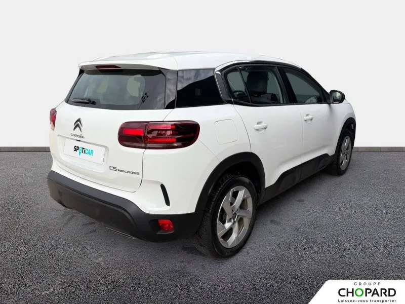 Image secondaire du véhicule 4