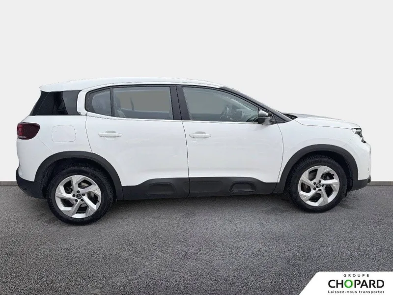 Image secondaire du véhicule 10