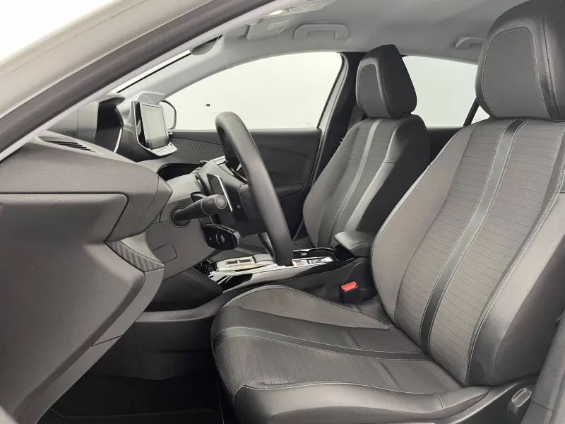 Image secondaire du véhicule 15