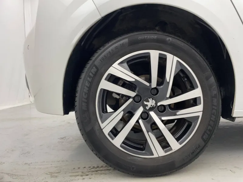 Image secondaire du véhicule 20