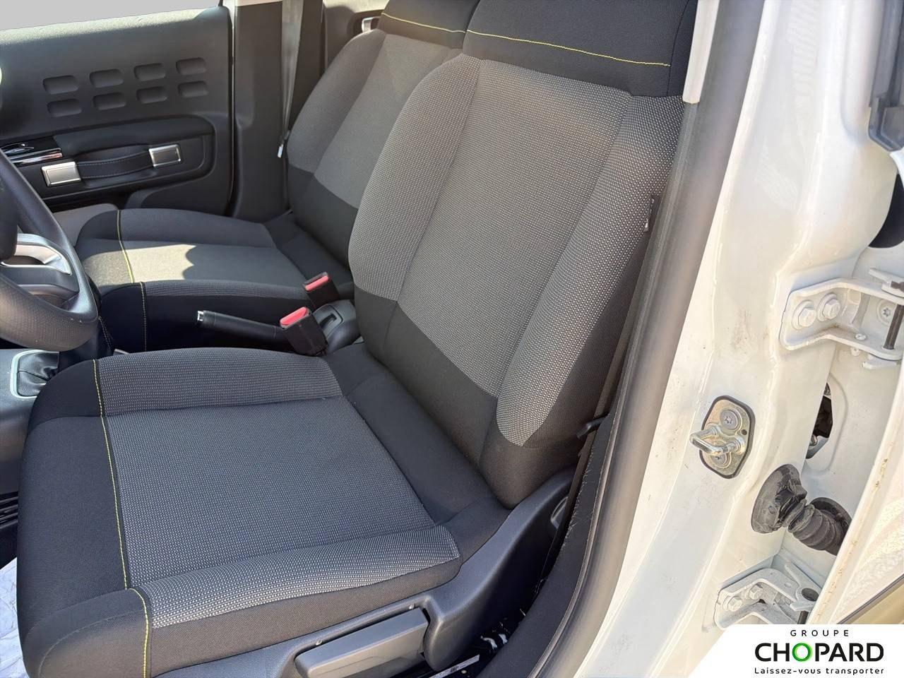 Image secondaire du véhicule 4