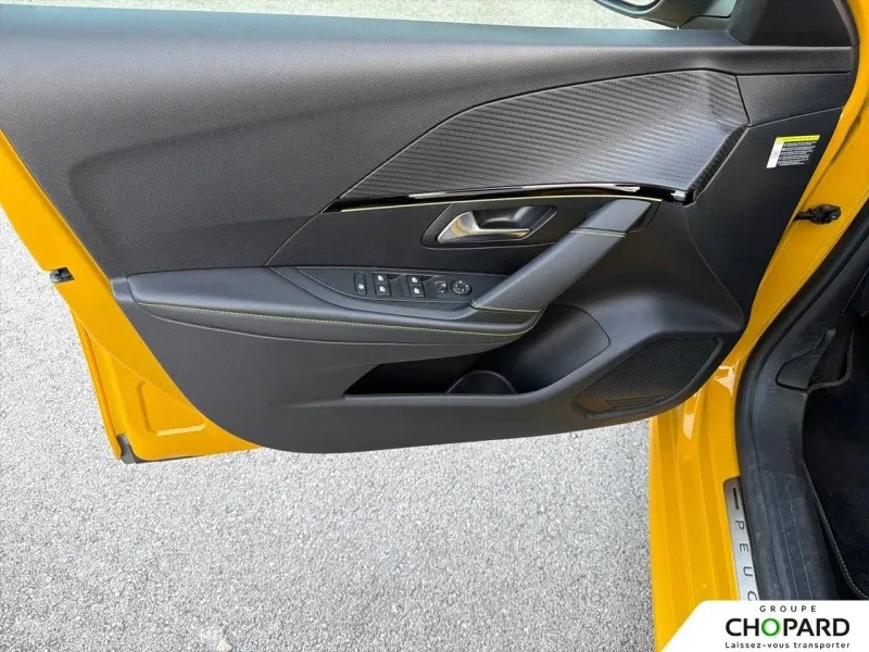 Image secondaire du véhicule 9