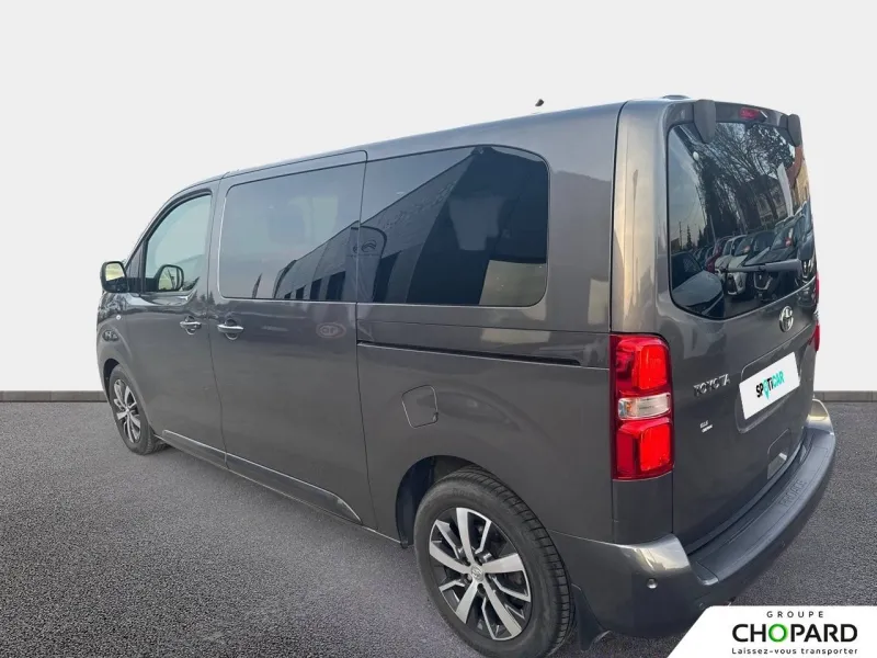 Image secondaire du véhicule 8