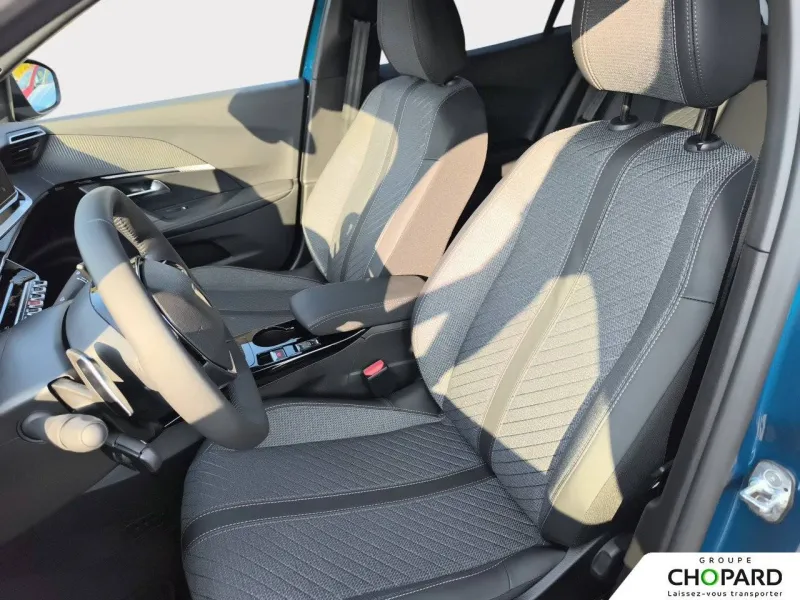 Image secondaire du véhicule 12