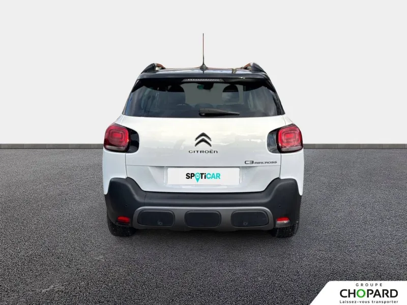 Image secondaire du véhicule 6