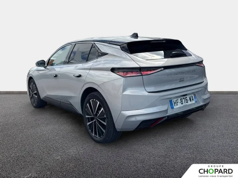 Image secondaire du véhicule 8