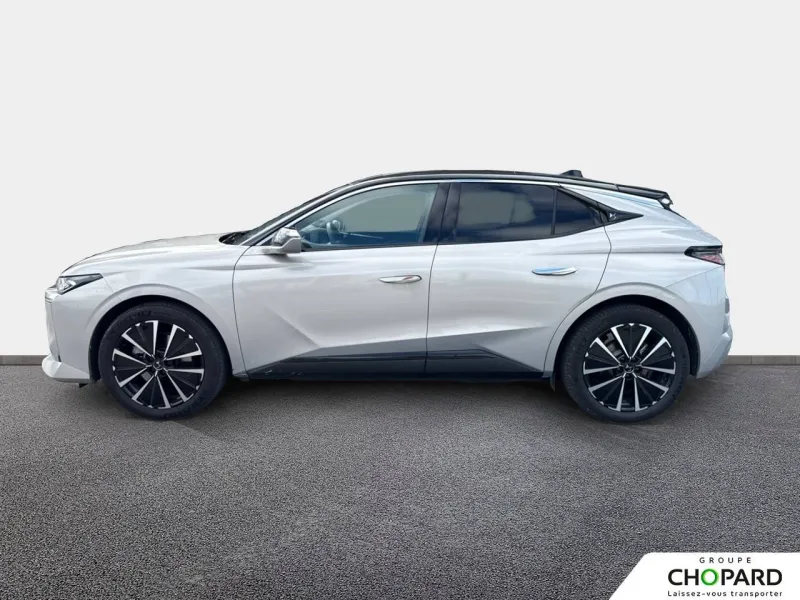 Image secondaire du véhicule 10