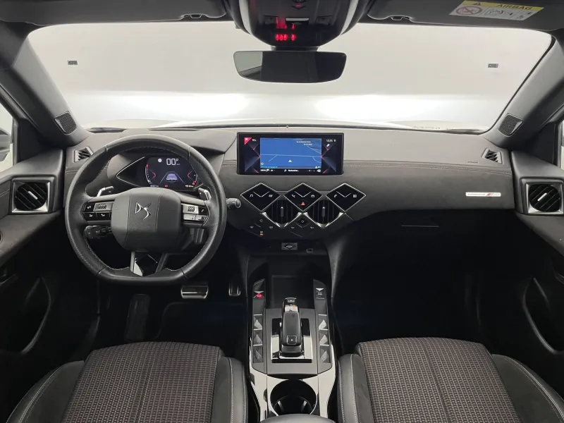 Image secondaire du véhicule 30