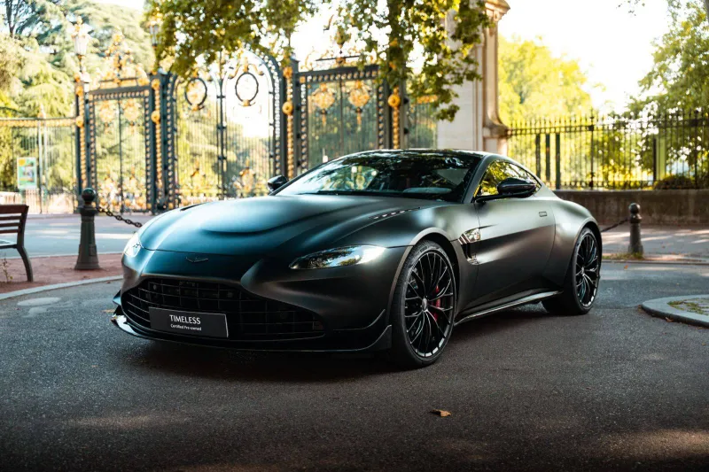 Aston Martin-VANTAGE F1-Vantage F1 Coupé V8 535 ch BVA8 Aston Martin-VANTAGE F1-d'occasion chez Aston Martin Lyon