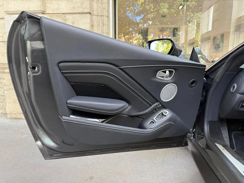 Image secondaire du véhicule 19