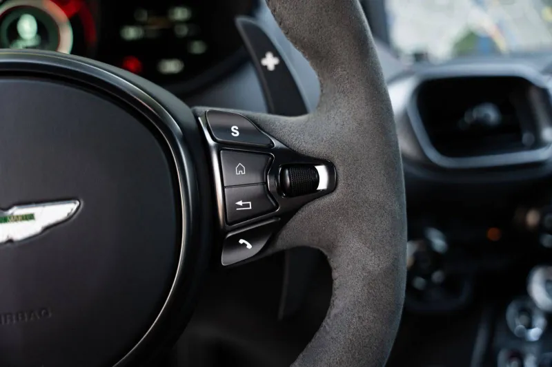 Image secondaire du véhicule 23