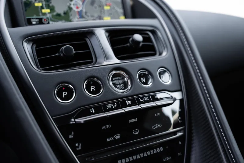 Image secondaire du véhicule 40