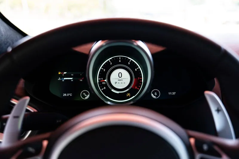 Image secondaire du véhicule 24