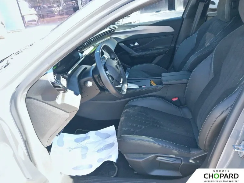 Image secondaire du véhicule 12