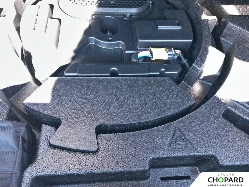 Image secondaire du véhicule 25