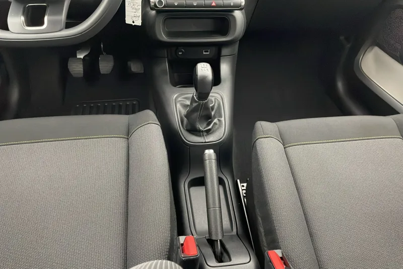 Image secondaire du véhicule 11