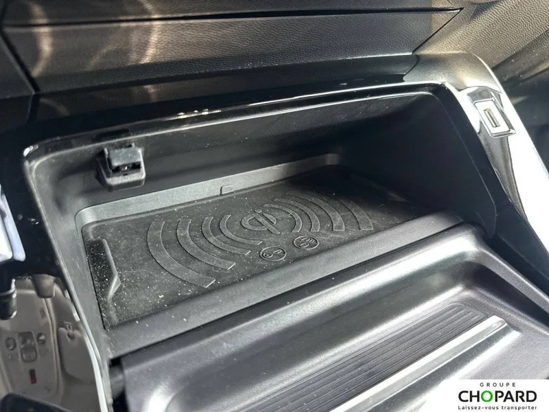 Image secondaire du véhicule 22