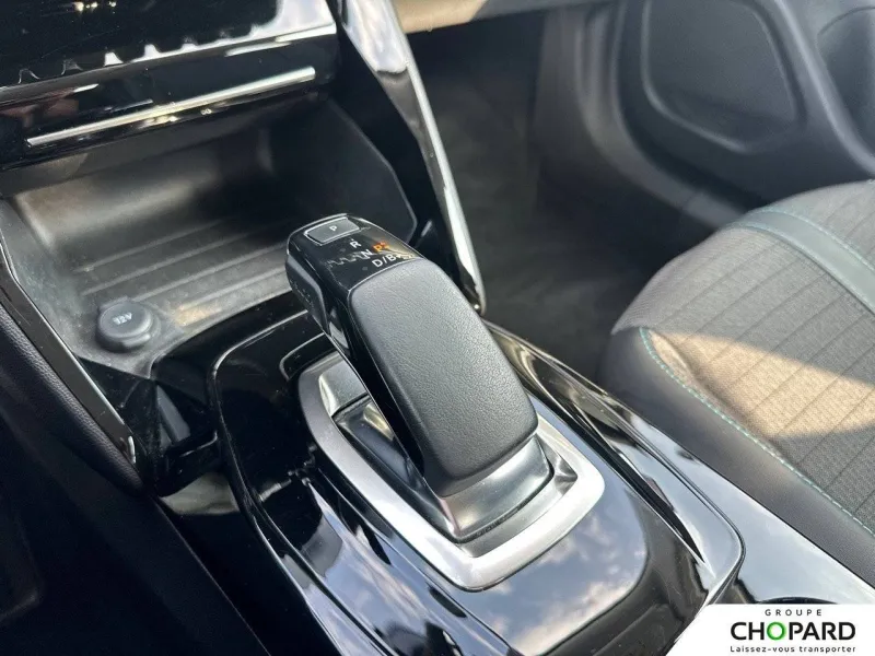 Image secondaire du véhicule 23