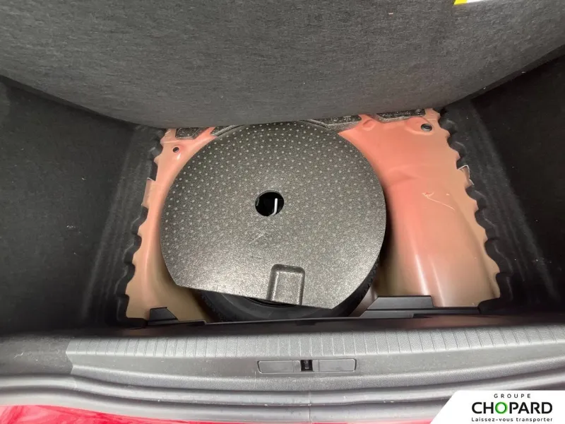 Image secondaire du véhicule 23