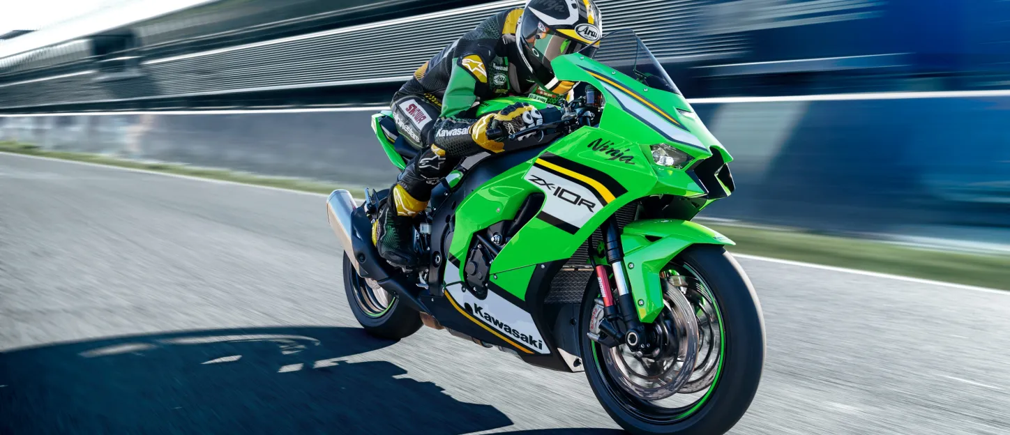 Kawasaki Ninja ZX-10R 2025 : Ligne droite