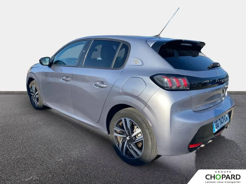 Image secondaire du véhicule 8